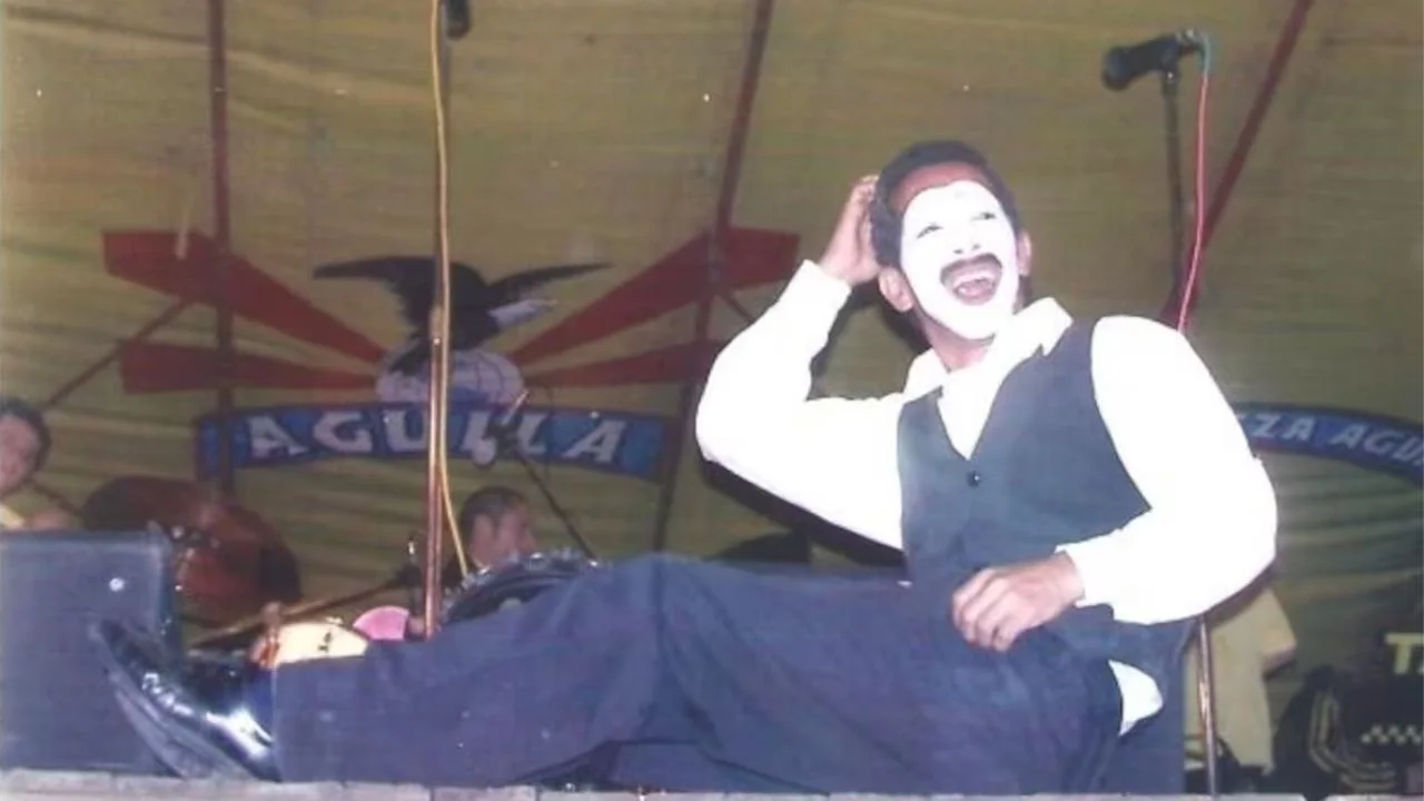 William Hernando Jerez Medina interpretando al Mimo Garo.