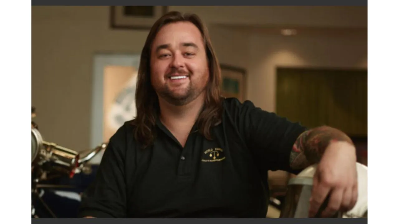 Chumlee posa sonriendo sin pesar que tendría un cambio físico.