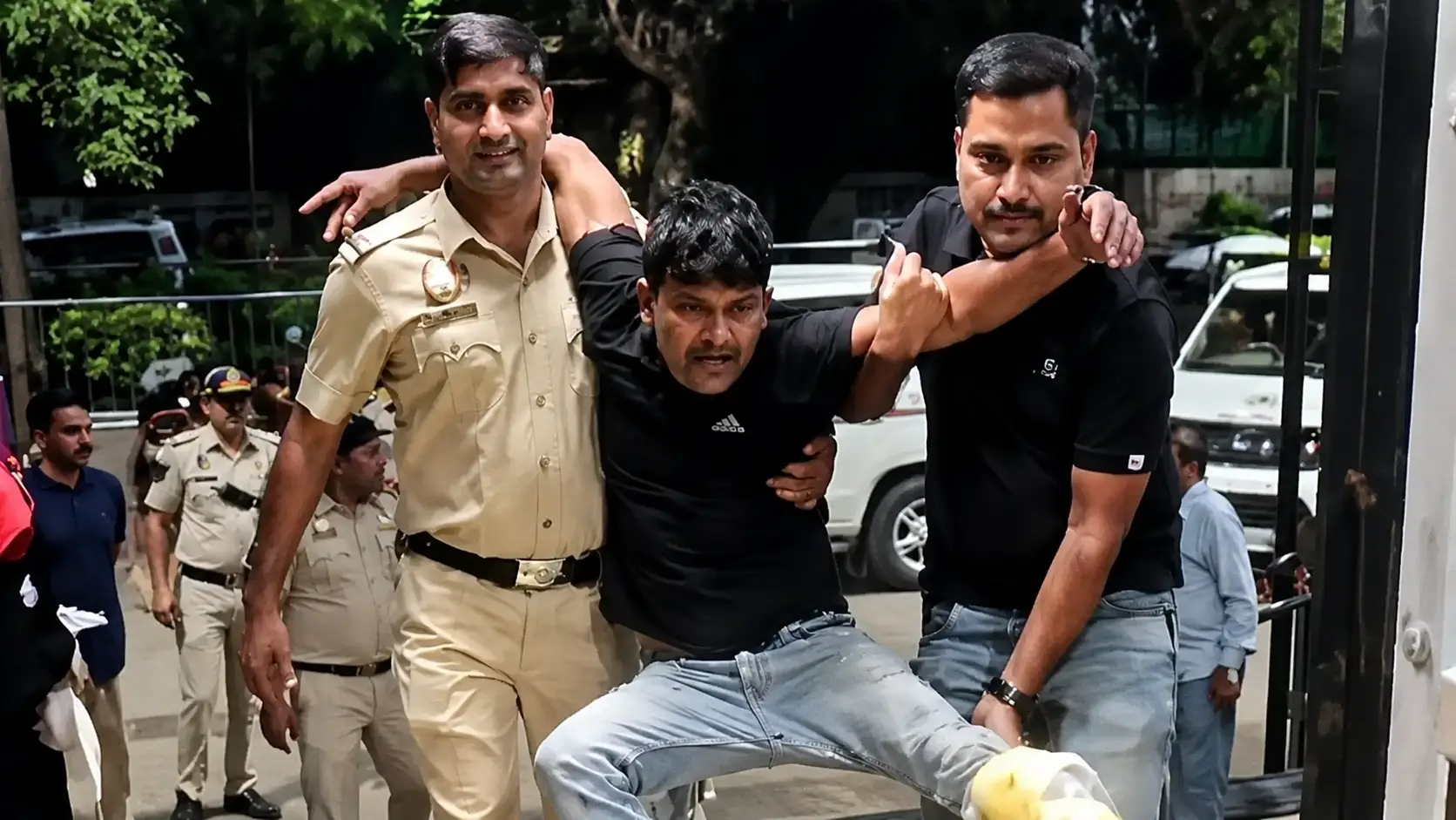 captura del taxista que raptó y asesinó a niña de 11 años en India