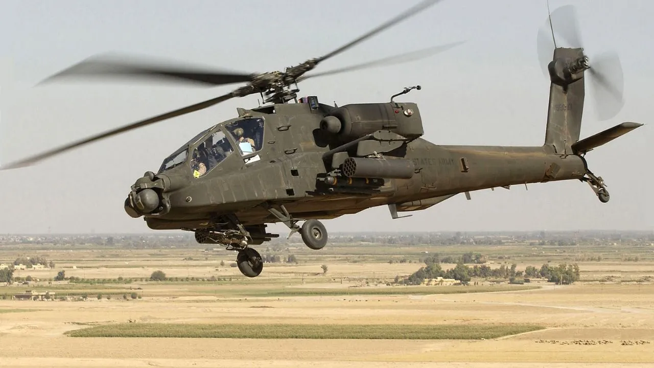 Imagen de referencia de un helicóptero Apache.