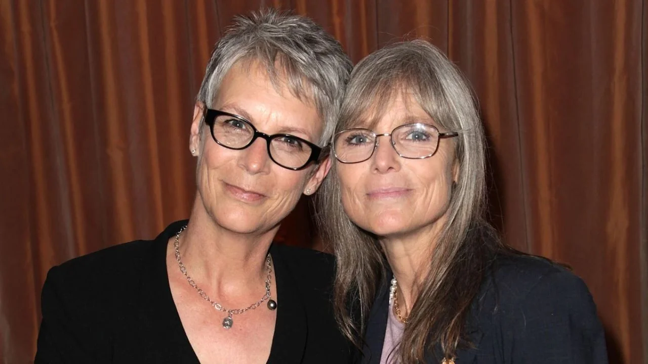 Jamie Lee Curtis y su hermana Kelly.