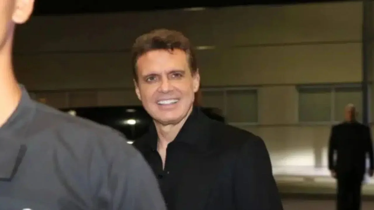 Fotografía actual del cantante mexicano, Luis Miguel.