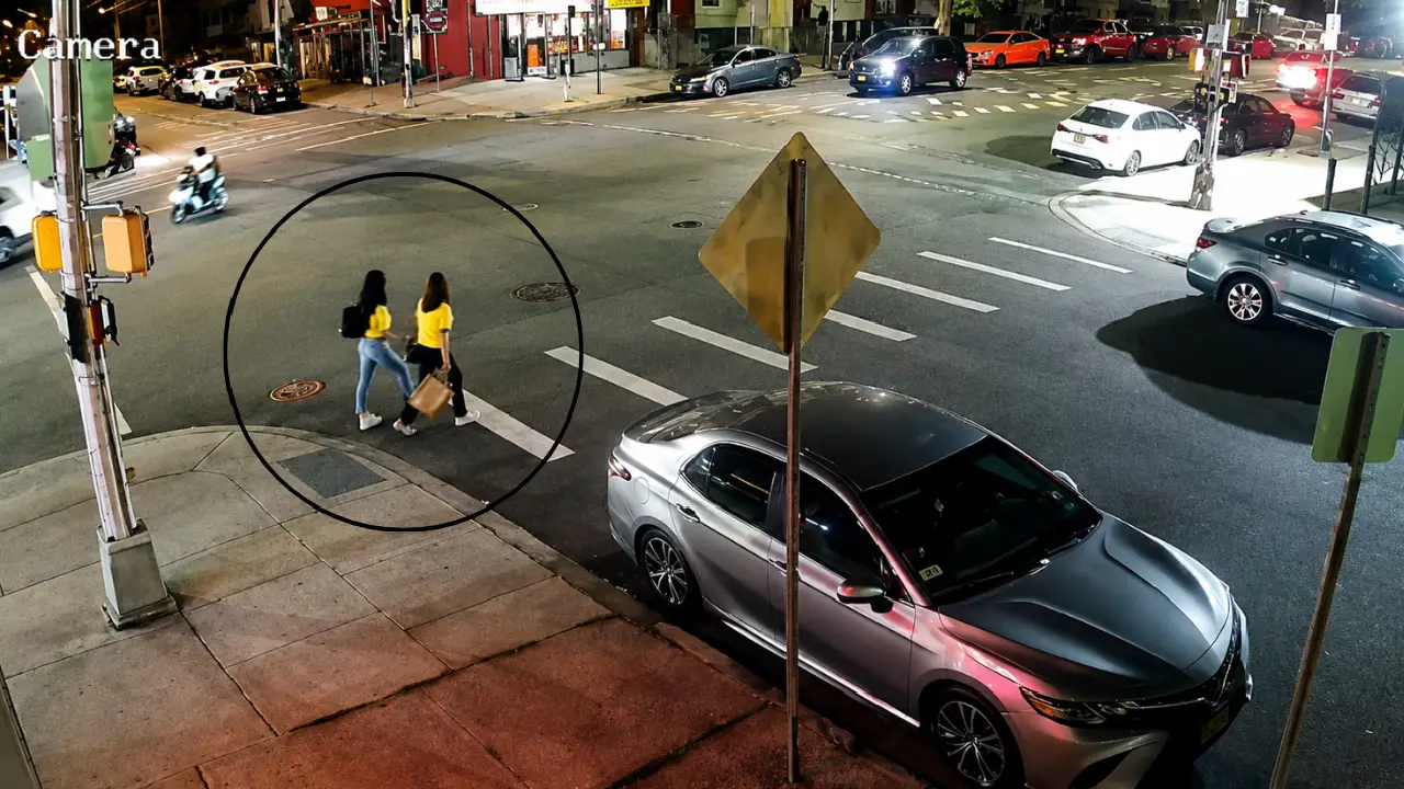 Imagen de Cámara captó los últimos segundos de dos amigas antes de morir atropelladas