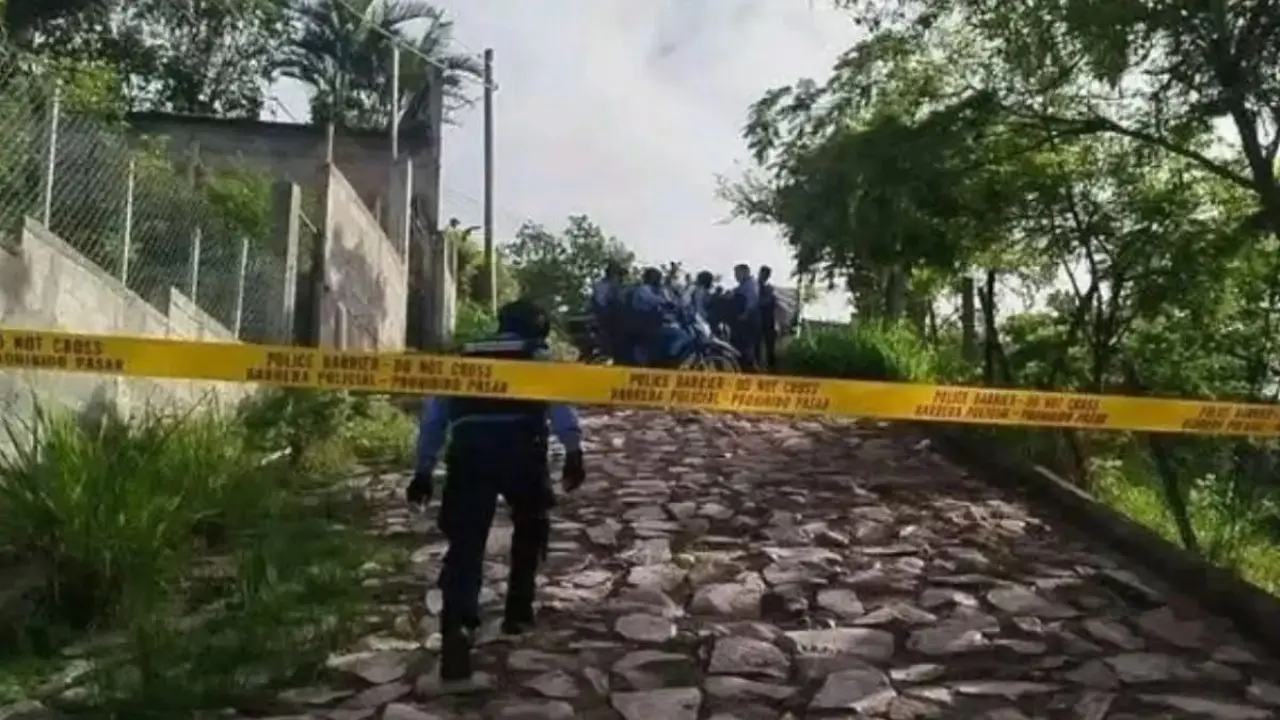 'Me arrebataron a mi niña': matan a menor de 16 años en Tegucigalpa Imagen de 'Me arrebataron a mi niña': matan a menor de 16 años en Tegucigalpa
