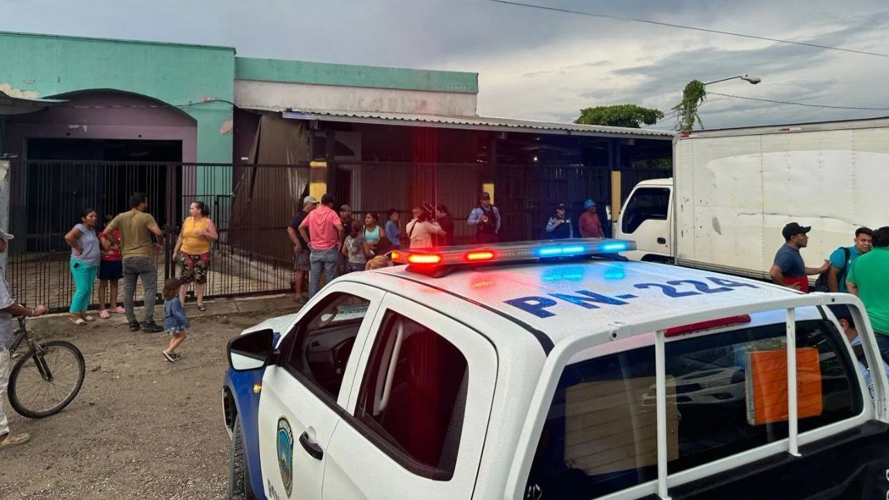 'Le dije que no fuera': Mientras veían partido asesinan a dos personas en Cortés Imagen de 'Le dije que no fuera': Mientras veían partido asesinan a dos personas en Cortés