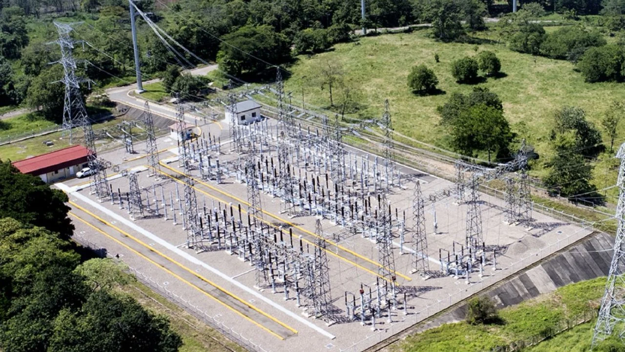 Gabinete Económico asegura que reforma energética no privatizará la ENEE