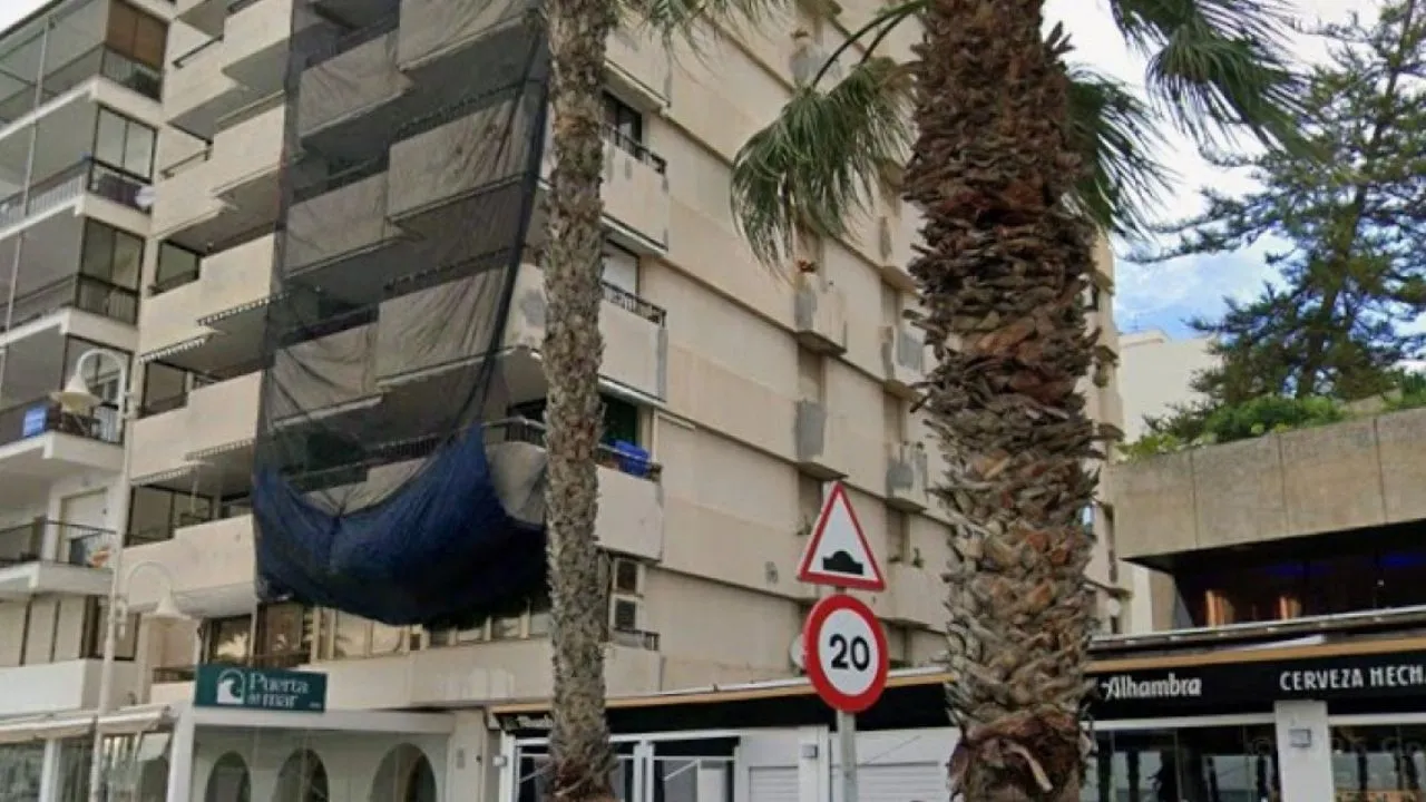 Imagen de Salió con sus amigos: hondureño muere tras caer de un balcón en España