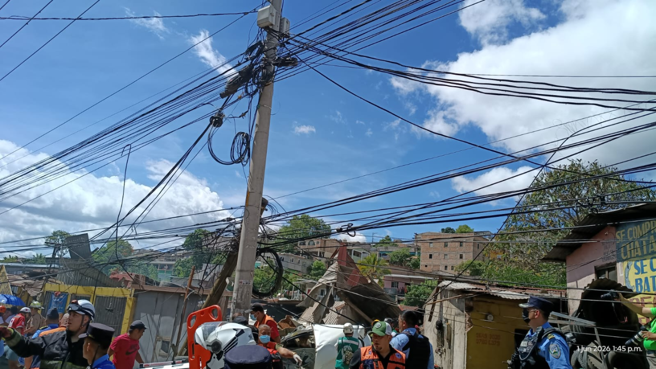 Lista de fallecidos y heridos tras accidente de volqueta en Villa Nueva Imagen de Lista de fallecidos y heridos tras accidente de volqueta en Villa Nueva