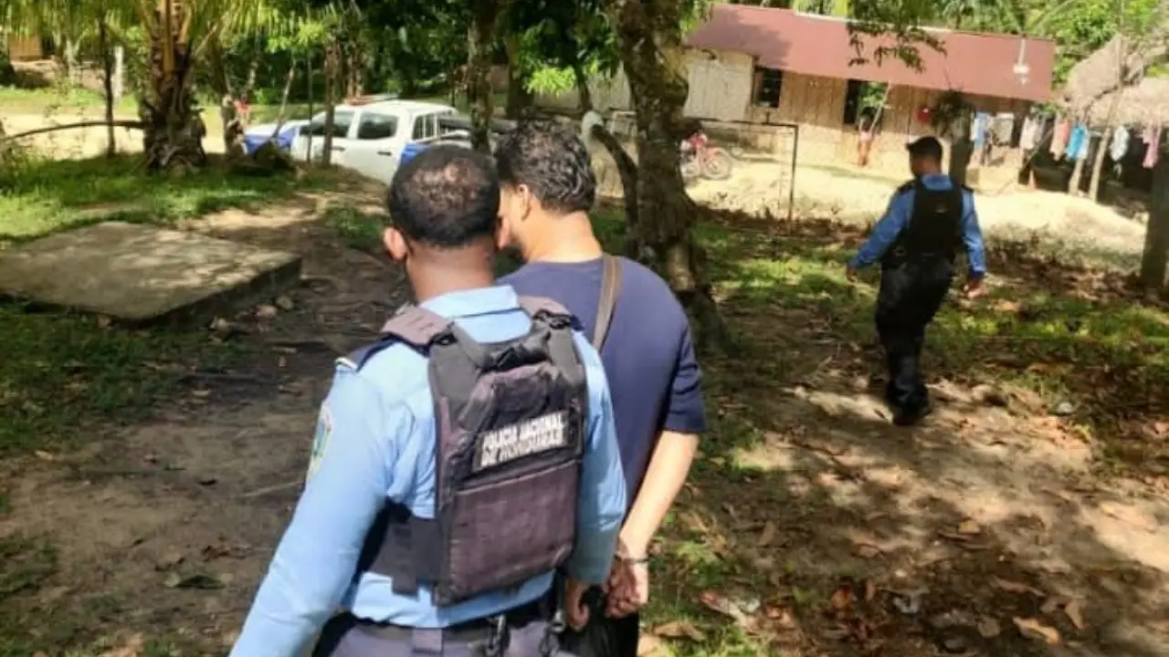 Imagen de Otro maestro hondureño capturado por abusar a su alumno de 11 años