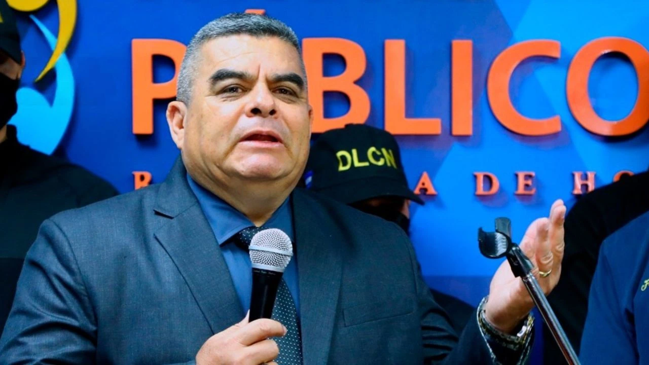 Imagen de Ramiro Muñoz asegura que investigaciones incomodaron tras salir de la DLCN