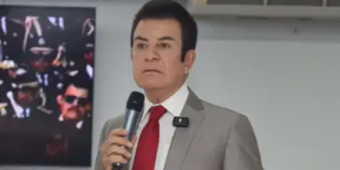 Imagen de Nasralla niega irregularidades en fondos de campaña: 'El que nada debe, nada teme'