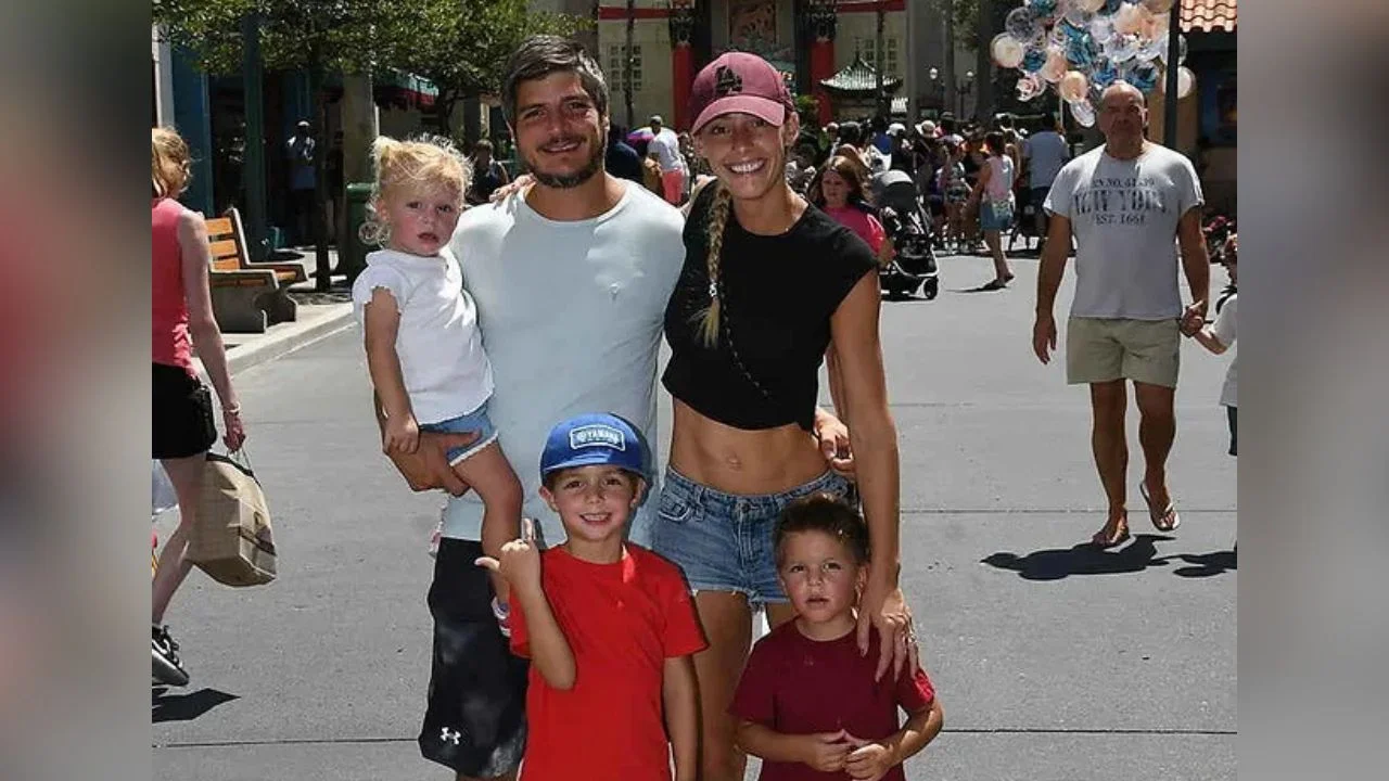 Tomás Costantini junto a su familia.