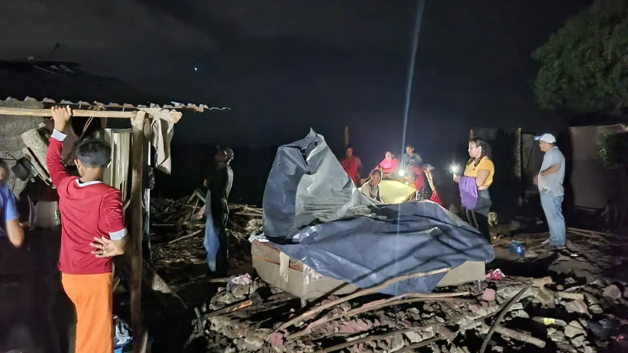 Viviendas dañadas por lluvias y vientos racheados en Choluteca
