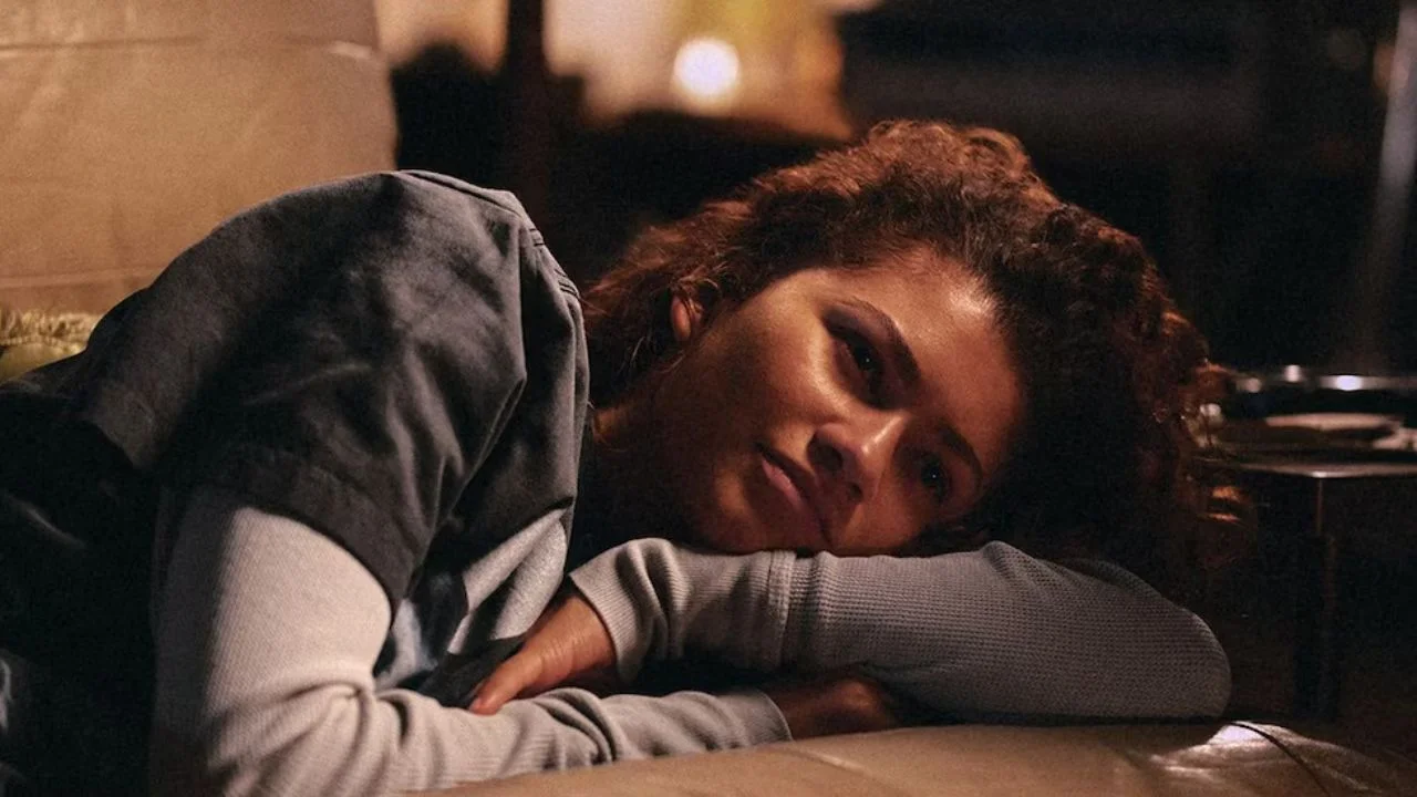 Zendaya interpretando a Rue Bennett en la serie Euphoria.