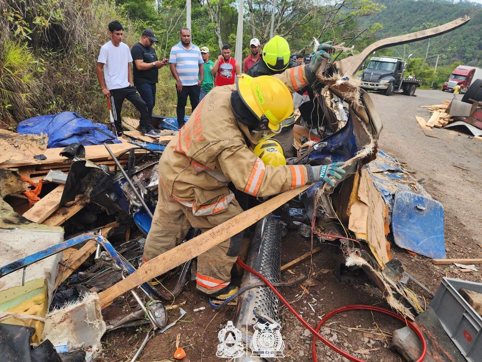 Accidente de rastra en e San Francisco de la Paz, Olancho.