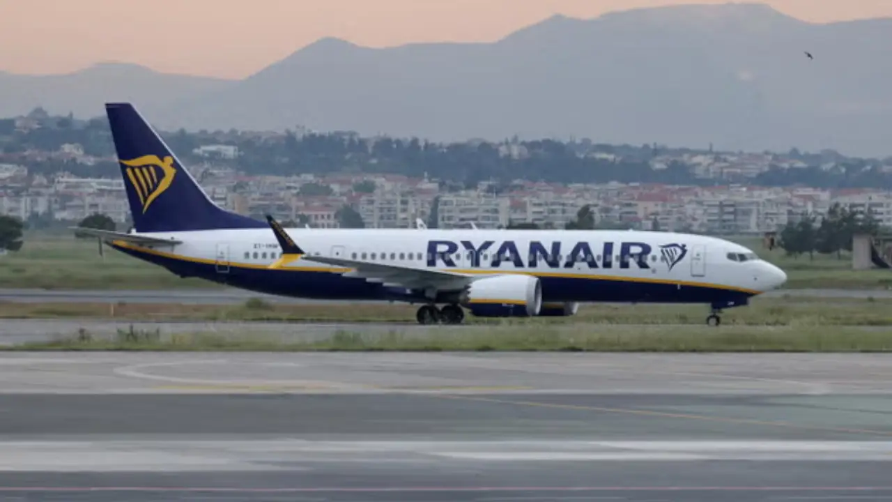 Avión de Ryanair donde se transportaba la pareja.