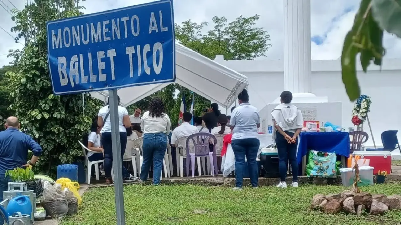 Monumento al ballet tico