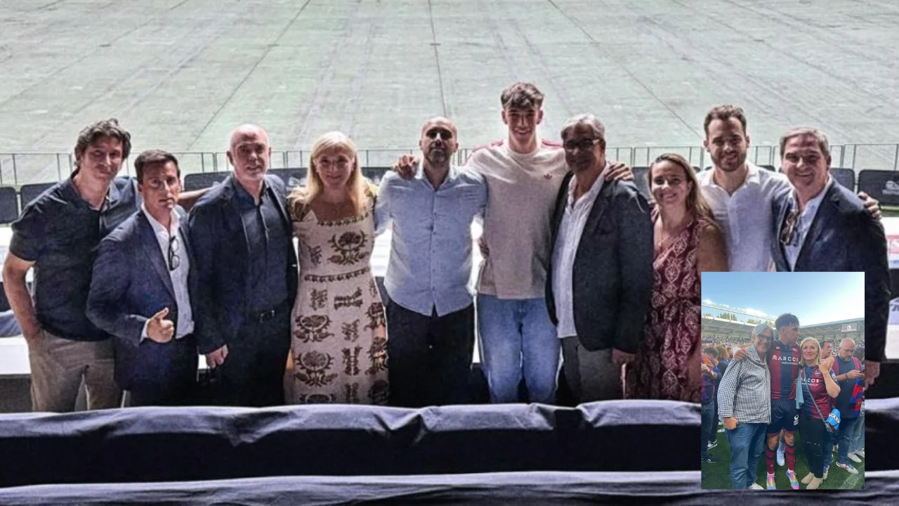 Foto de la familia de Carlos Espí Escrihuela