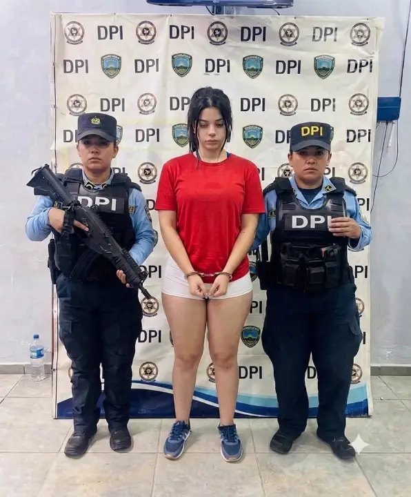 Joven detenida Choloma