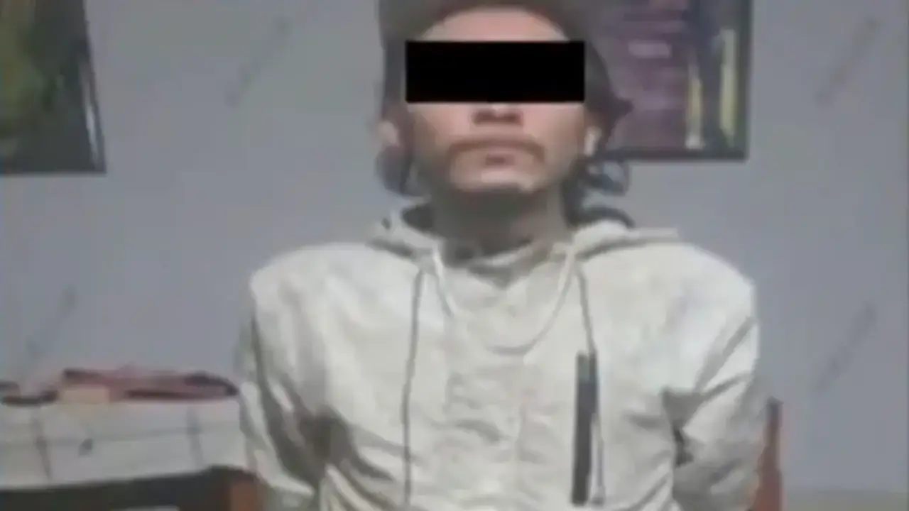Hombre asesina a su mamá y abuela con un bate