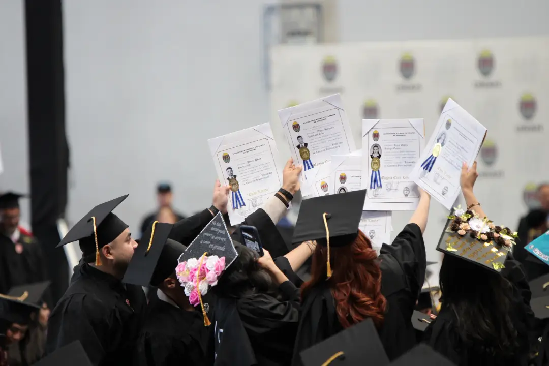 graduados UNAH