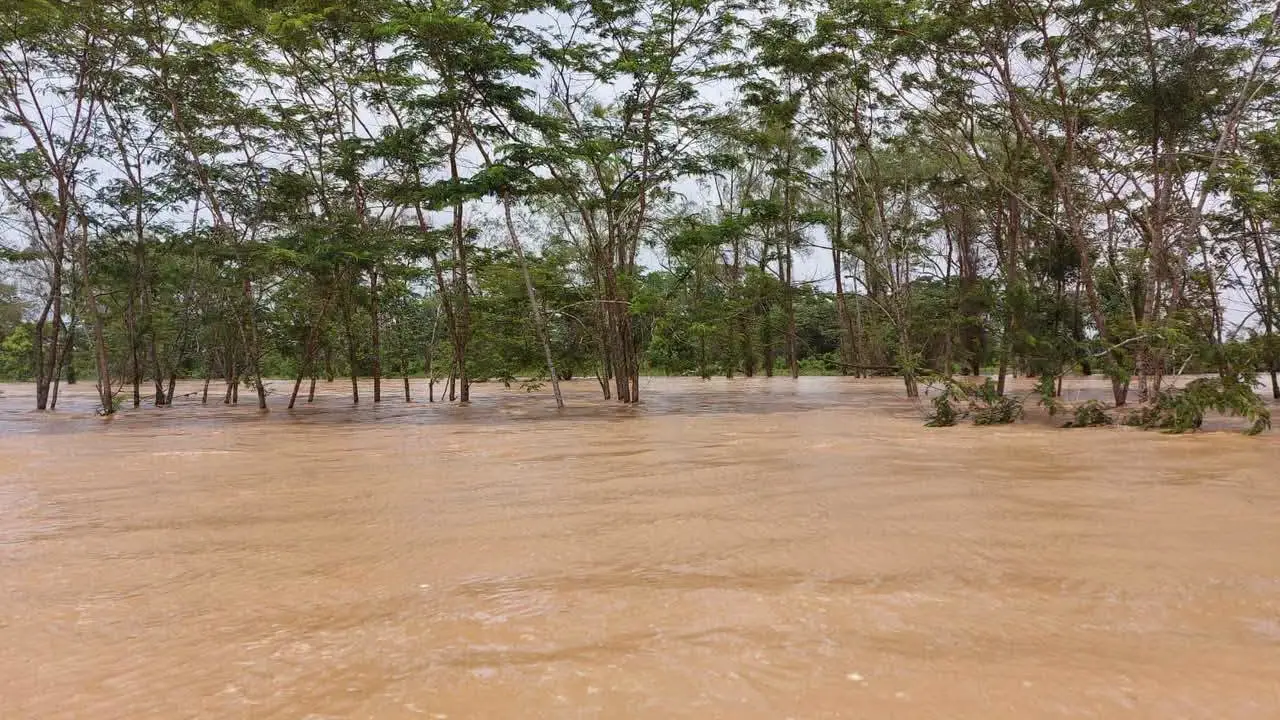 Wampusirpi bajo inundaciones