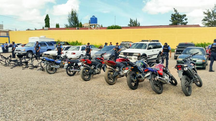 motociclestas ruedas personas
