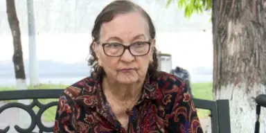 Imagen de 'Me dejó sin casa': abuela denuncia que su hija la despojó de sus bienes