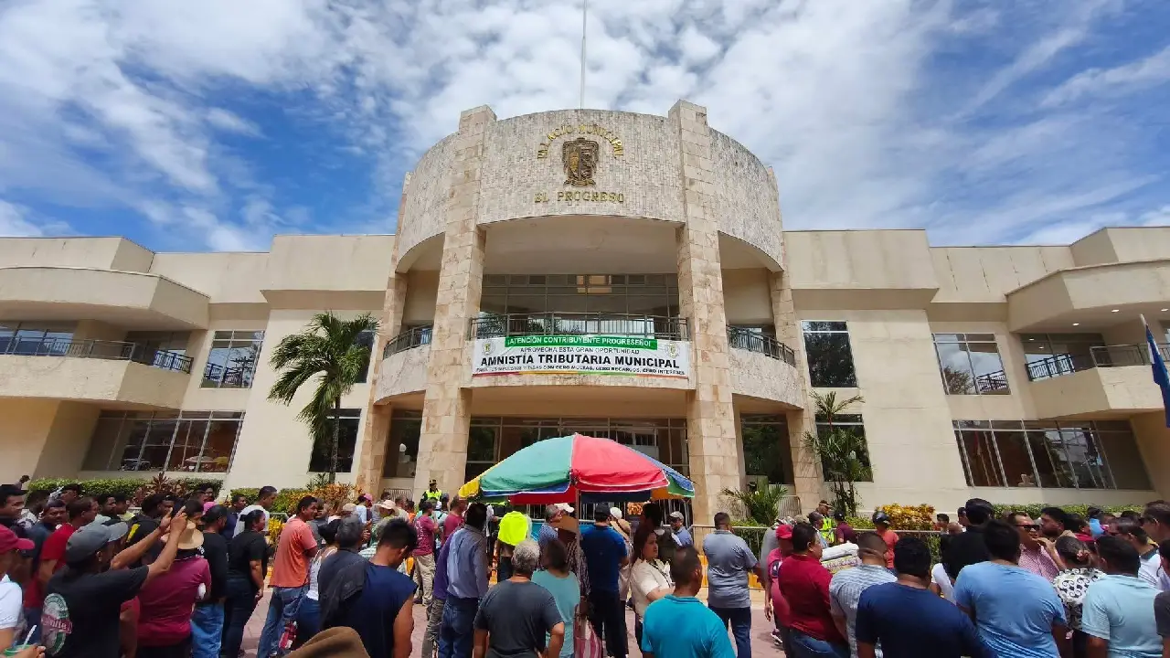 Municipalidad de El Progreso deroga aumento a la tasa vehicular tras protestas Imagen de Municipalidad de El Progreso deroga aumento a la tasa vehicular tras protestas