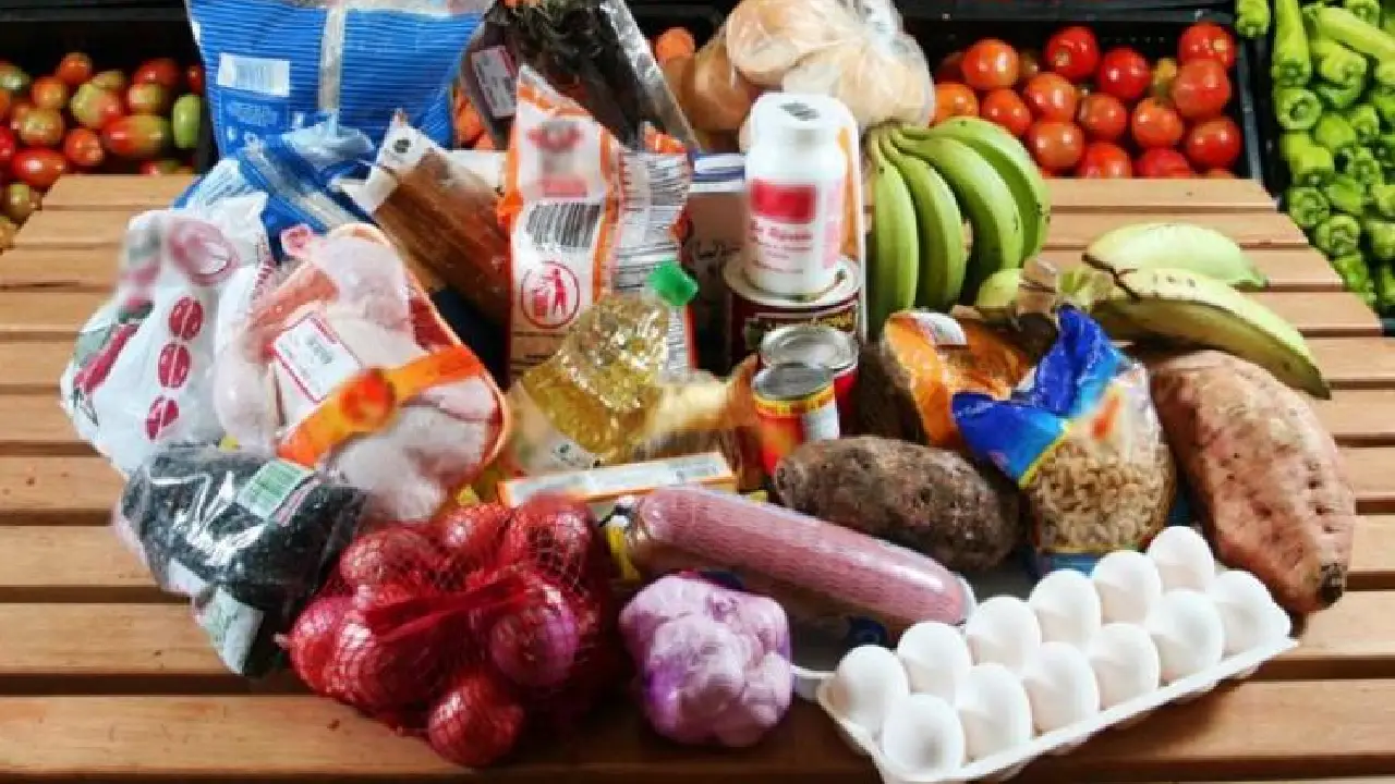 ¿Subió L800 o L244? UNAH y Gobierno chocan por costo de la canasta básica Imagen de ¿Subió L800 o L244? UNAH y Gobierno chocan por costo de la canasta básica