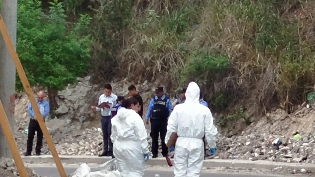 Imagen de A una cuadra de la DAET encuentran cuerpo encostalado en Tegucigalpa