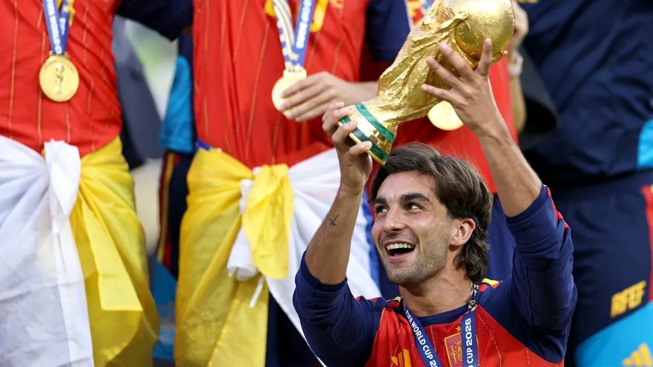Ferran Torres: del 'pozo sin fondo' al gol que convirtió a España en campeona Imagen de Ferran Torres: del 'pozo sin fondo' al gol que convirtió a España en campeona