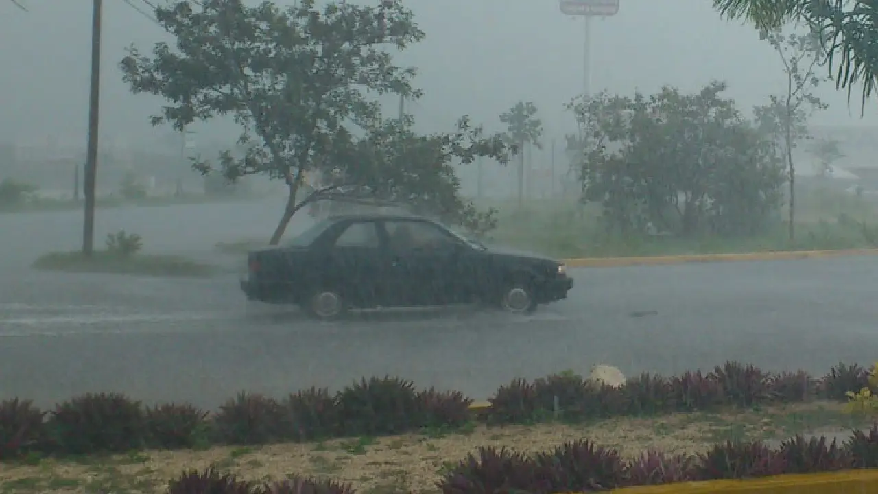Estos son los departamentos con más lluvias este martes por onda tropical Imagen de Estos son los departamentos con más lluvias este martes por onda tropical