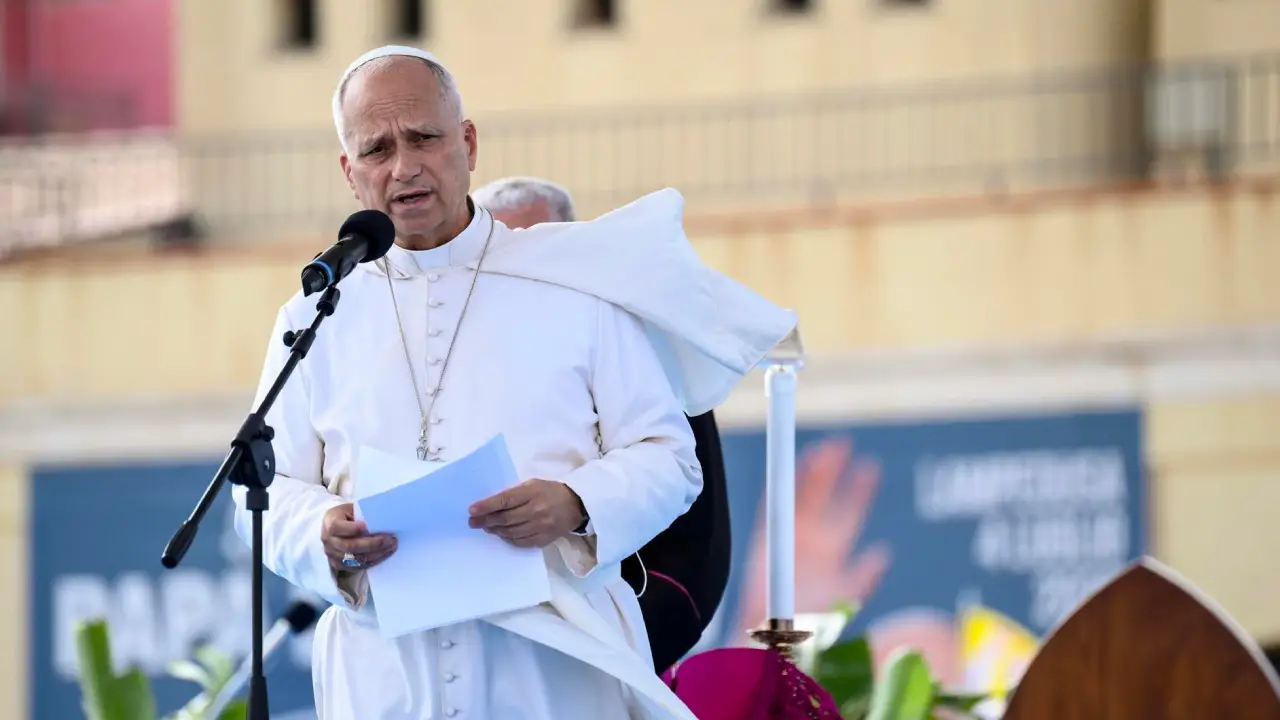 El papa felicita a EE. UU. por el 4 de julio con un llamado a acoger a los migrantes