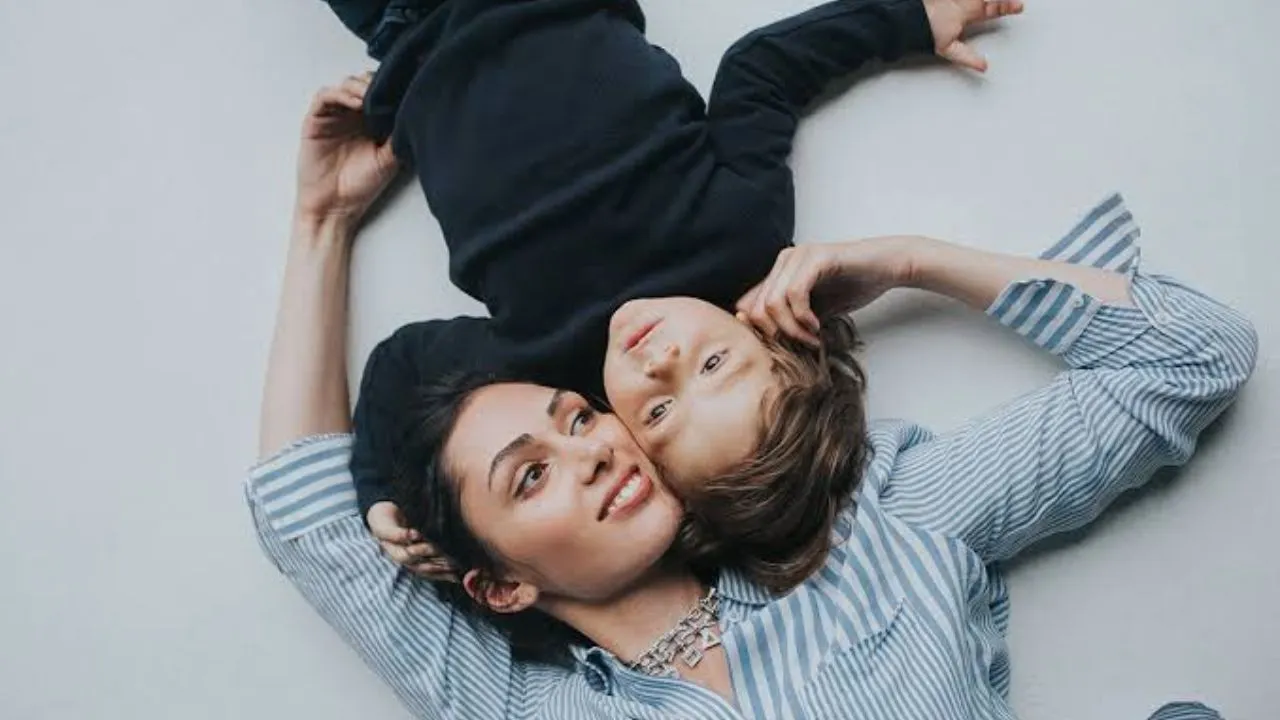 Margaret Turck: La madre de Lucían y exesposa del cantante mexicano León Larregui Imagen de Margaret Turck: La madre de Lucían y exesposa del cantante mexicano León Larregui