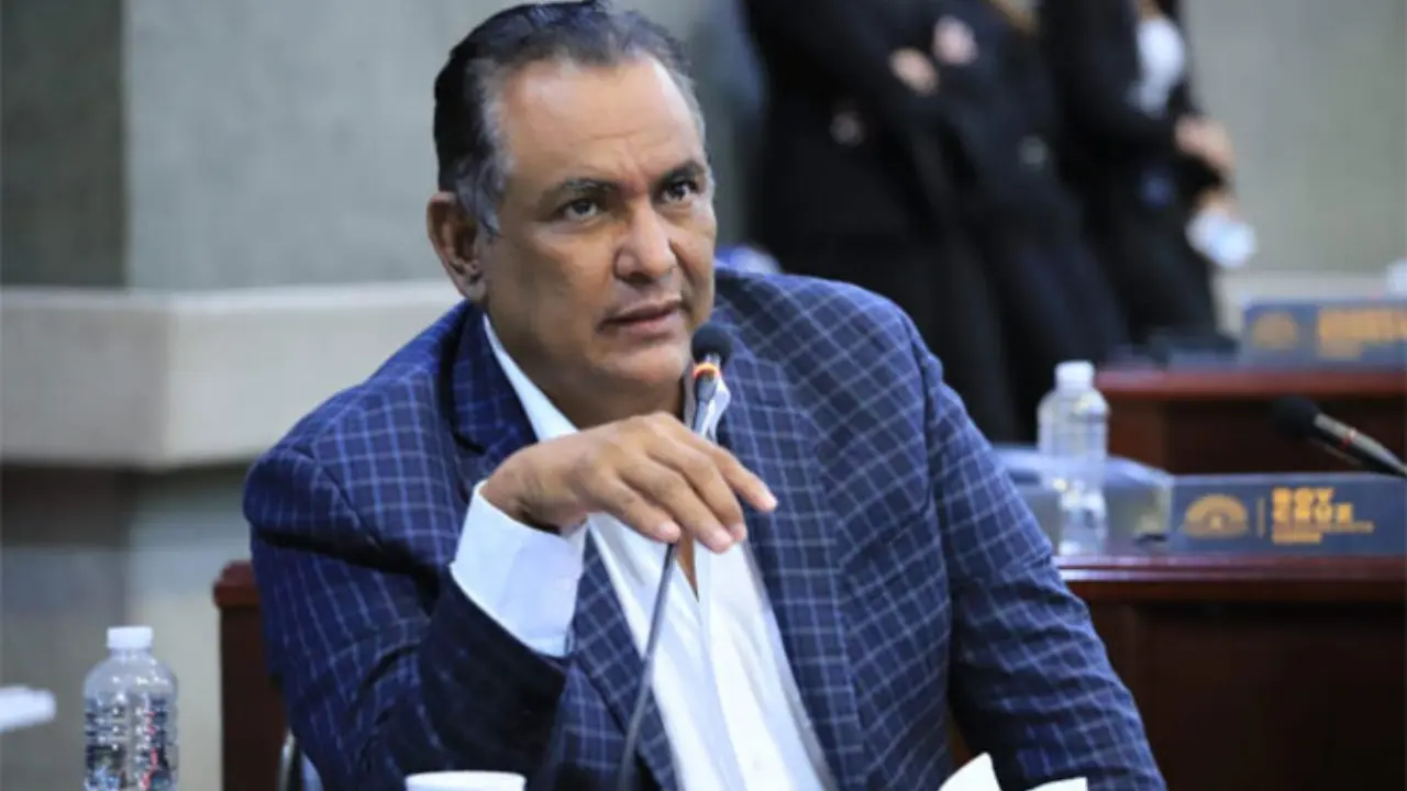 Imagen de Diputado Mario Segura dice que 'es duro' vivir con 110 mil lempiras de sueldo