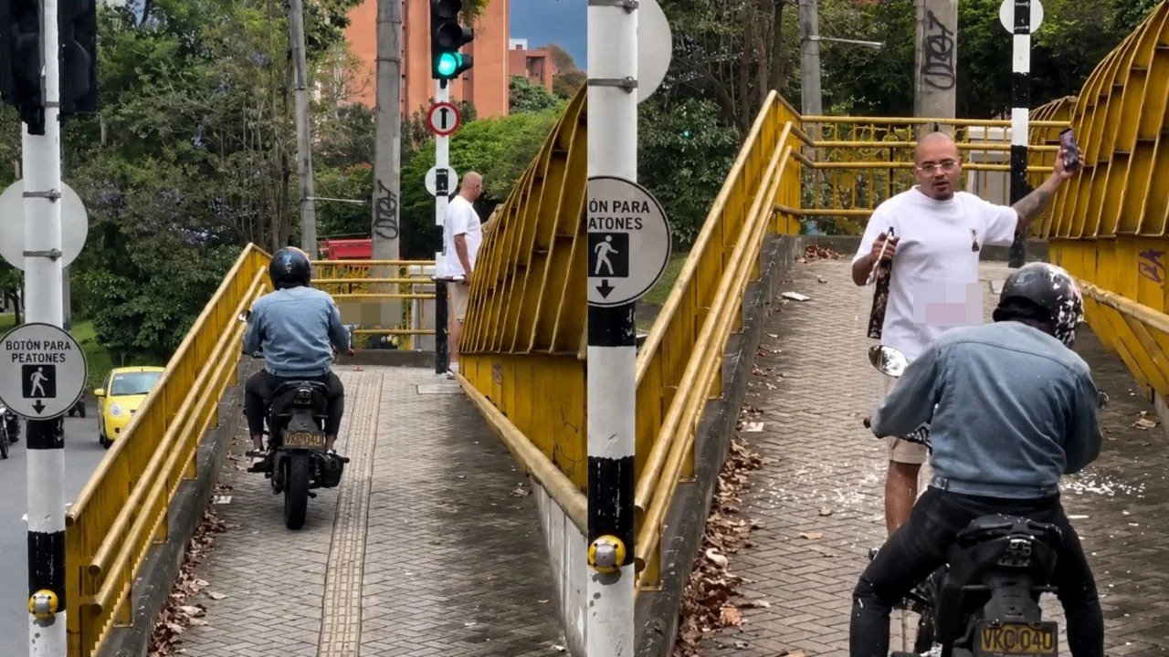 ¡Le tiró espuma! Ciudadano impide que motociclista suba por puente peatonal Imagen de ¡Le tiró espuma! Ciudadano impide que motociclista suba por puente peatonal