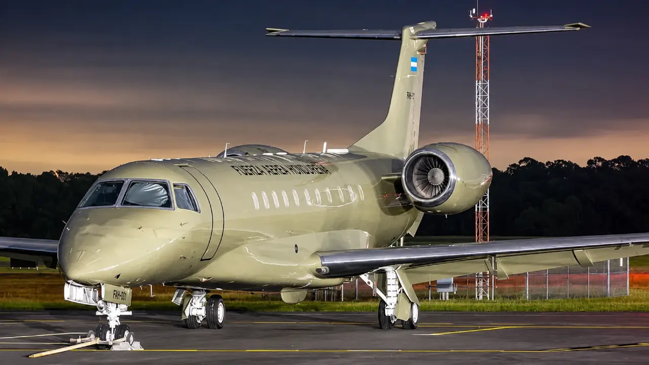 Siete empresas competirán por comprar el avión presidencial de Honduras Imagen de Siete empresas competirán por comprar el avión presidencial de Honduras