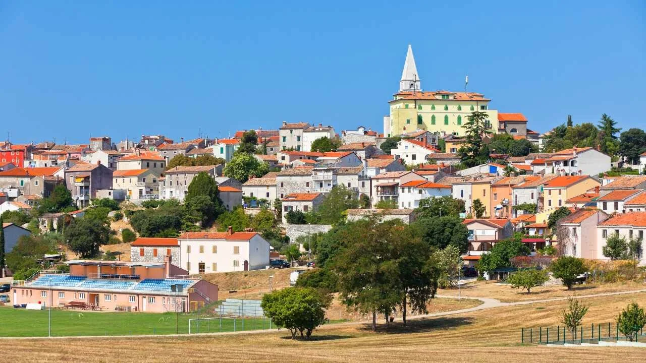 Croacia regala terrenos y ofrece hasta 5,000 euros: conoce los requisitos Imagen de Croacia regala terrenos y ofrece hasta 5,000 euros: conoce los requisitos
