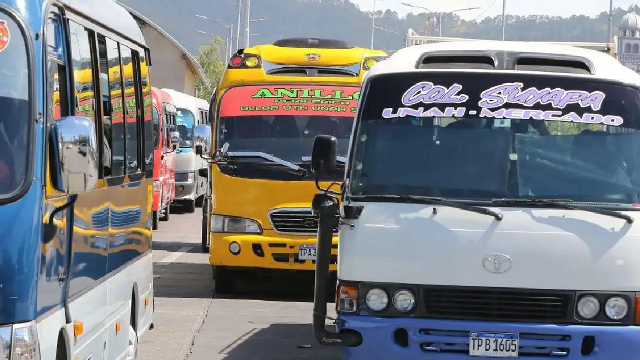 Transportistas protestan en Tegucigalpa para pedir seguridad; conoce qué puntos Imagen de Transportistas protestan en Tegucigalpa para pedir seguridad; conoce qué puntos