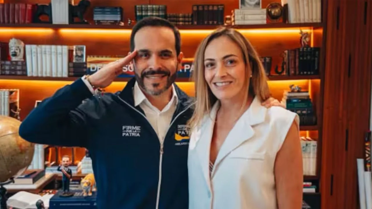 Abelardo de la Espriella y Juliana Gutiérrez.