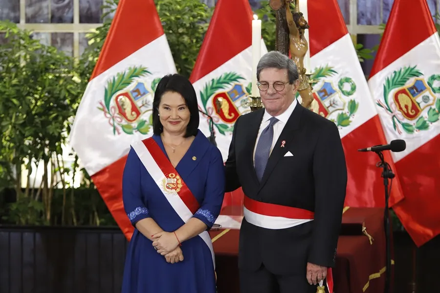 personas hombre mujer perú