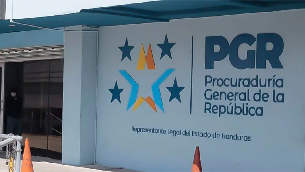 Instalaciones de la PGR.