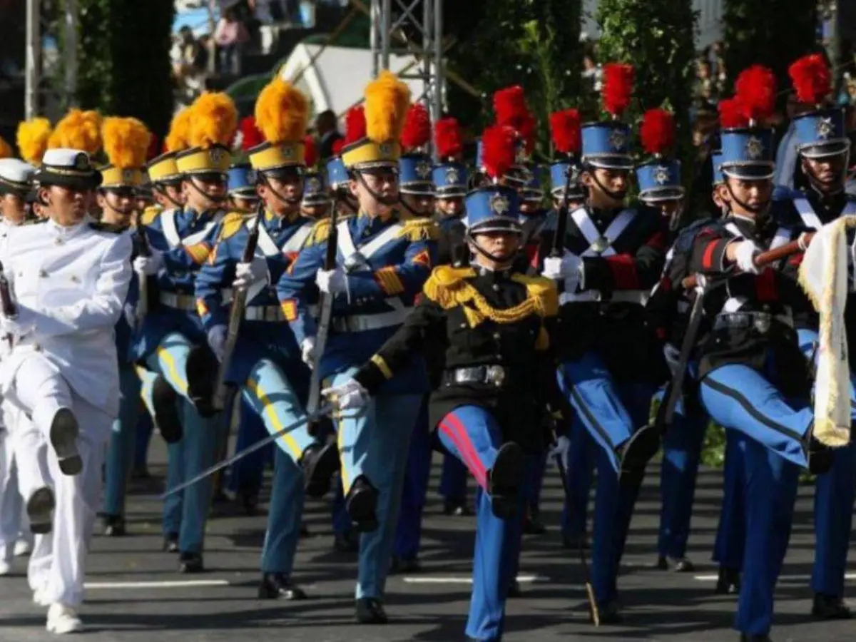 cadetes hombres mujeres