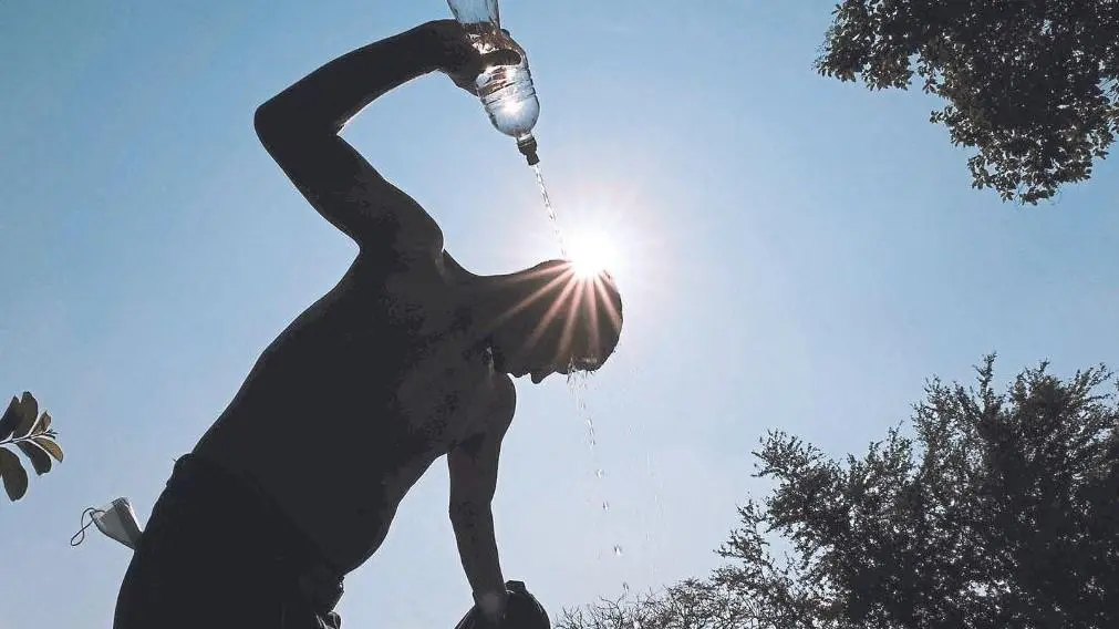 sombra sol agua calor