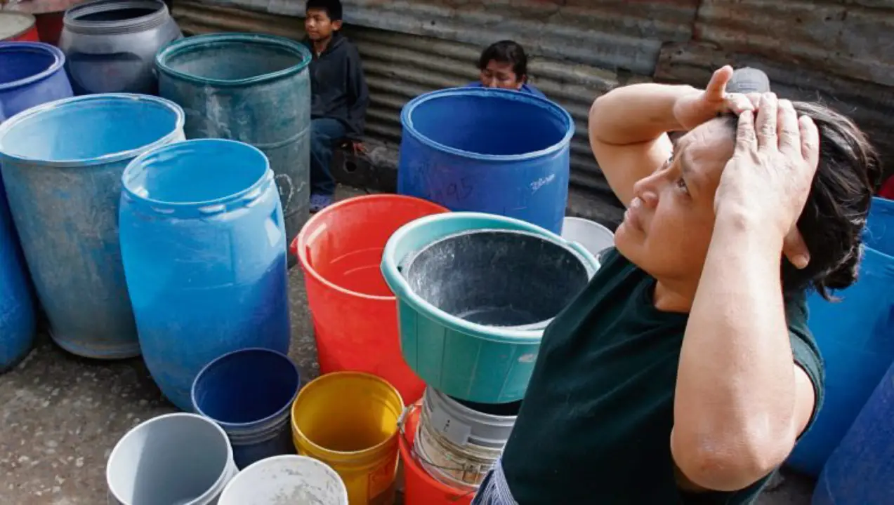 escasez de agua en la capital