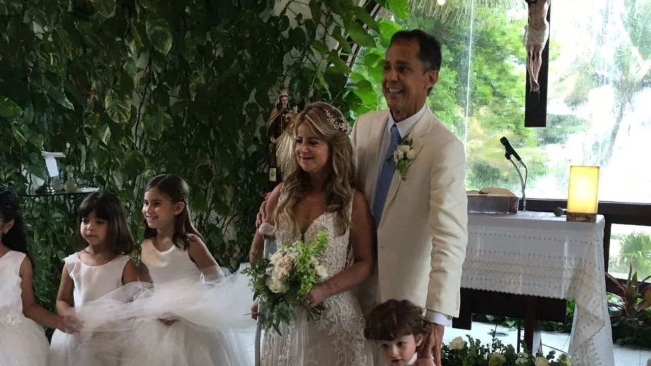 Elsa Noguera y su esposo Juan Carlos Hernández, el día de su boda.
