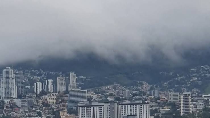 lluvia nubes