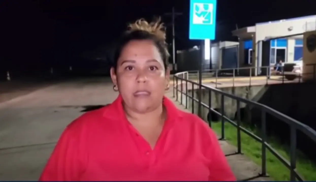 Madre denuncia a policía Yoro