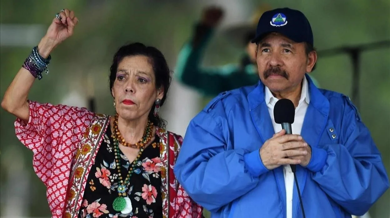 personas hombre mujer